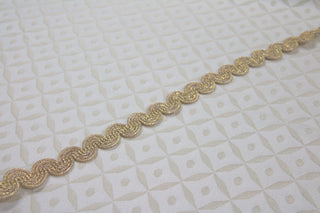 1/2 inch metallic gold flexible gimp braid trim for curved edges and decorative sewing