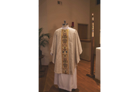 Ivory Priest Tapestry Chasuble | Festival Priest Chasuble Ivory and Tapestry