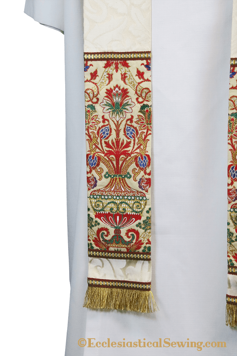 files/cathedral-priest-cope-vestment-or-stole-or-brocade-tapetry-priest-cope-ecclesiastical-sewing-6-31789967868160.png