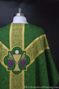 I am th eVine Chasuble Green chasuble | Green Lutheran Chasuble Ecclesiastical Sewing