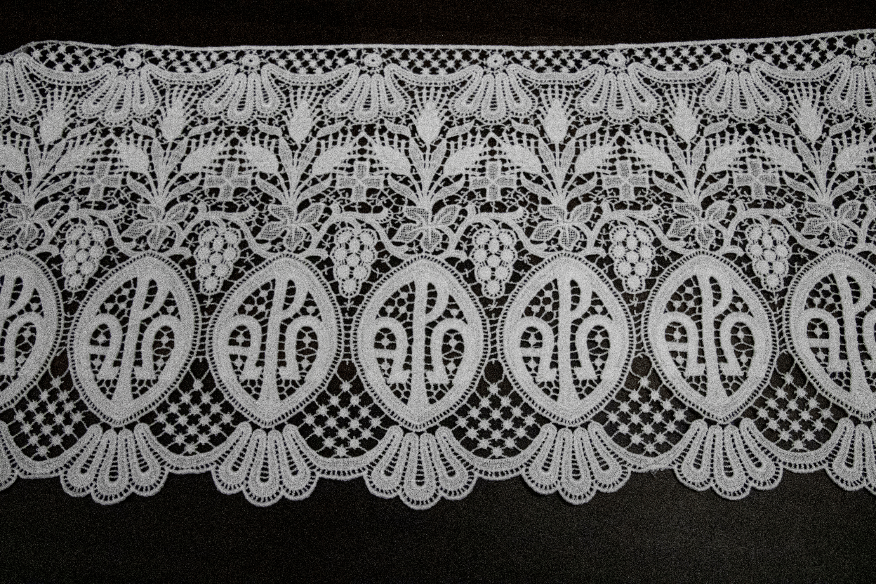 Lace Edging & Insertion Lace for Surplices & Rochets