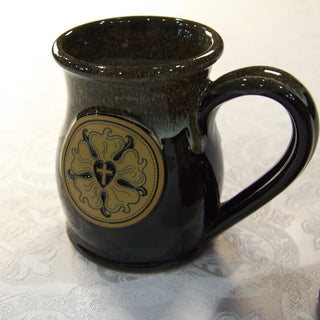 The Luther Rose Cup in Dark Chocolate and Caramel