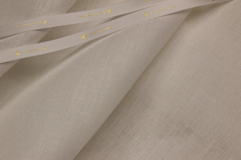 files/radiance-optic-white-linen-liturgical-fabric-ecclesiastical-sewingRS1.jpg