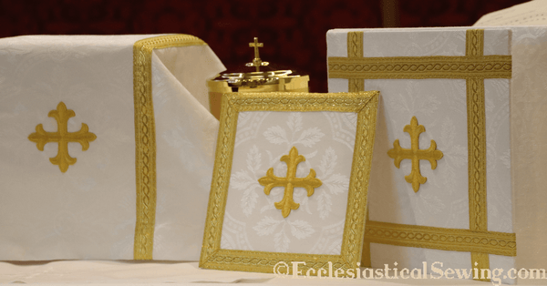 White Chalice Veil, Burse and Pall Altar Set - Ecclesiastical Sewing