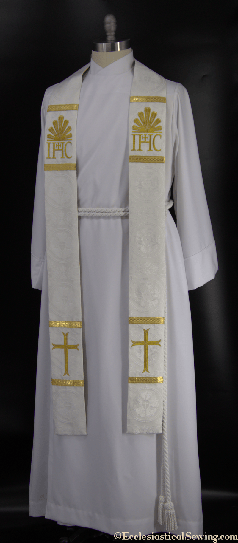 files/white-pastor-or-priest-stole-or-white-dayspring-ihc-monogram-festival-stole-ecclesiastical-sewing-3.png